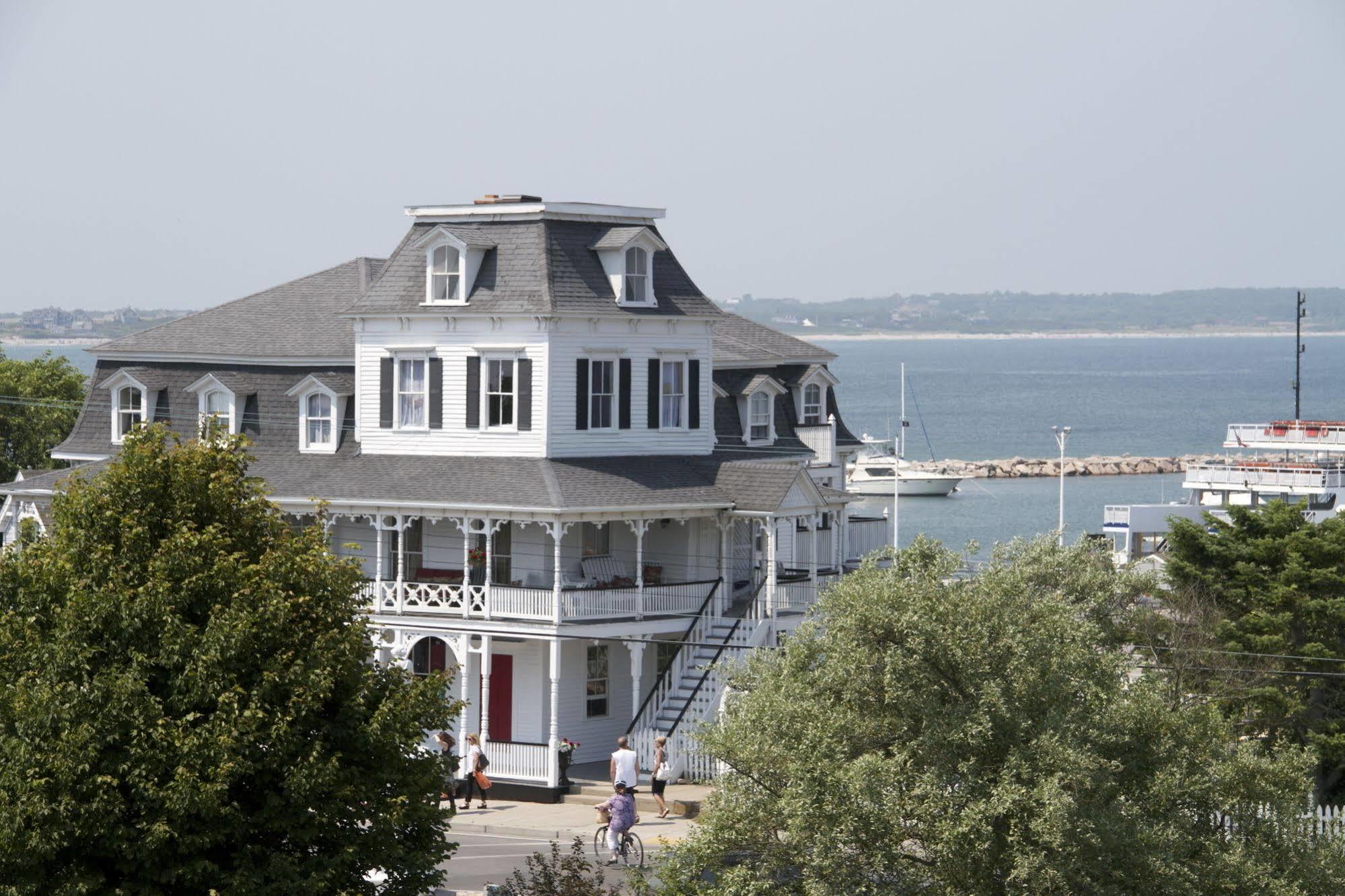 Inn At Old Harbor نيو شورهام المظهر الخارجي الصورة